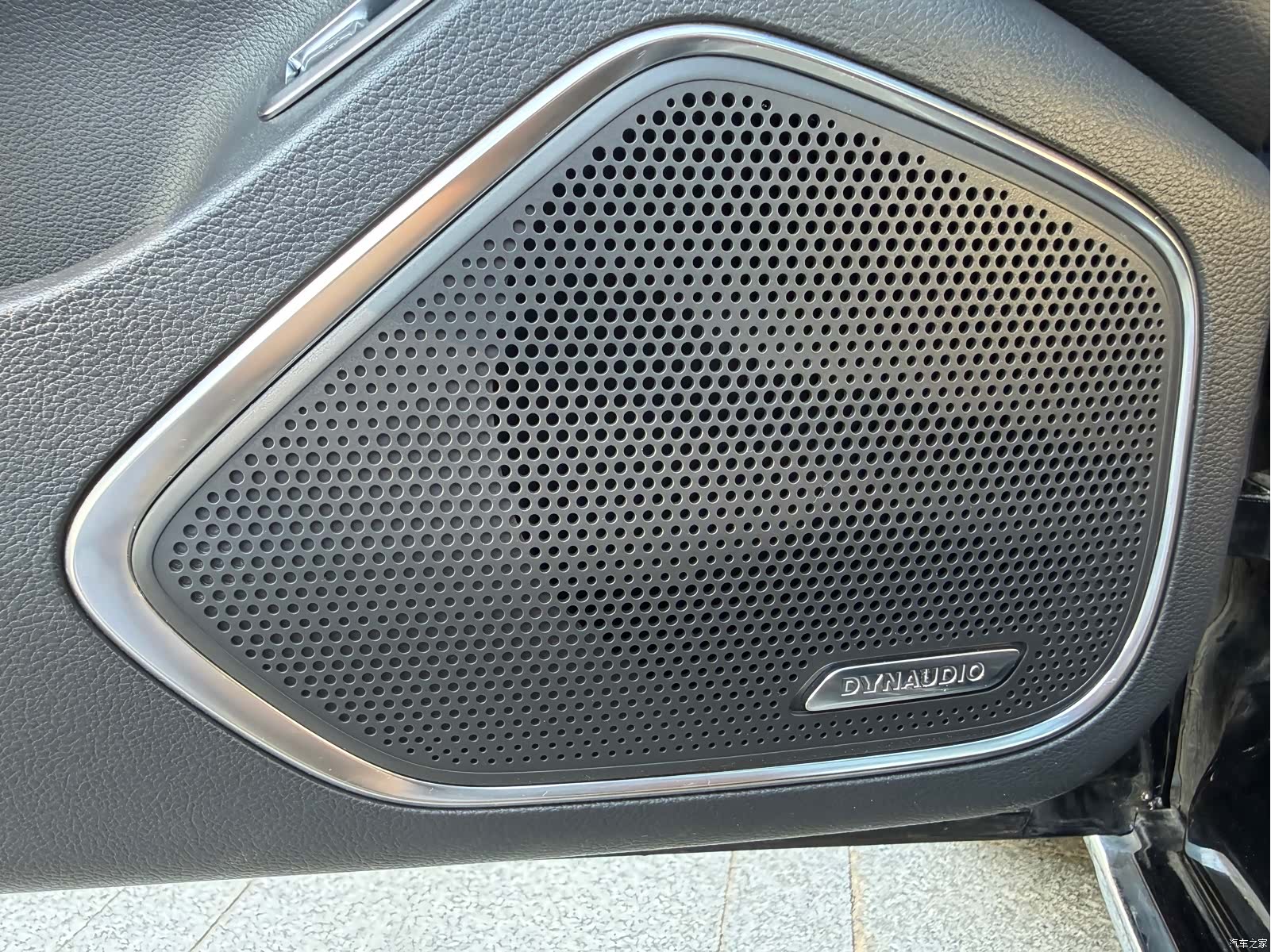 Hongqi H5, 2022 16