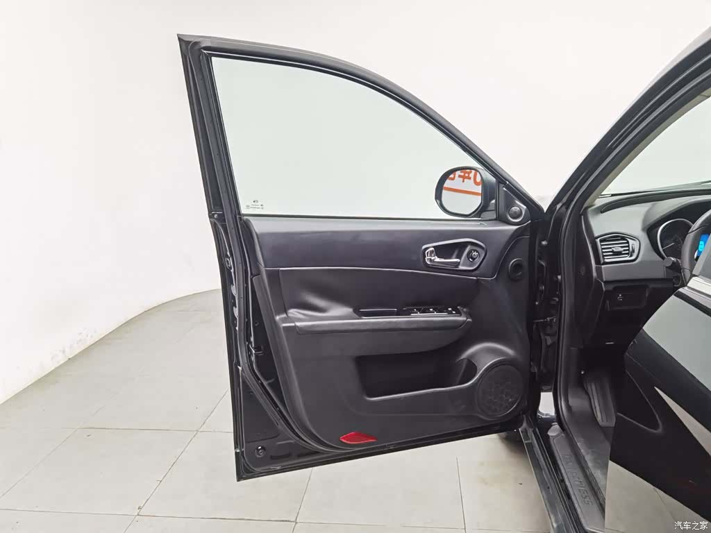 GAC GS5, 2016 8