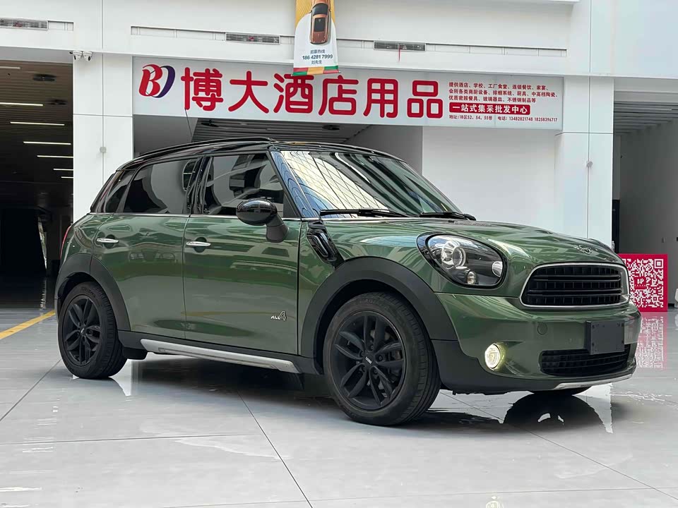 MINI COUNTRYMAN