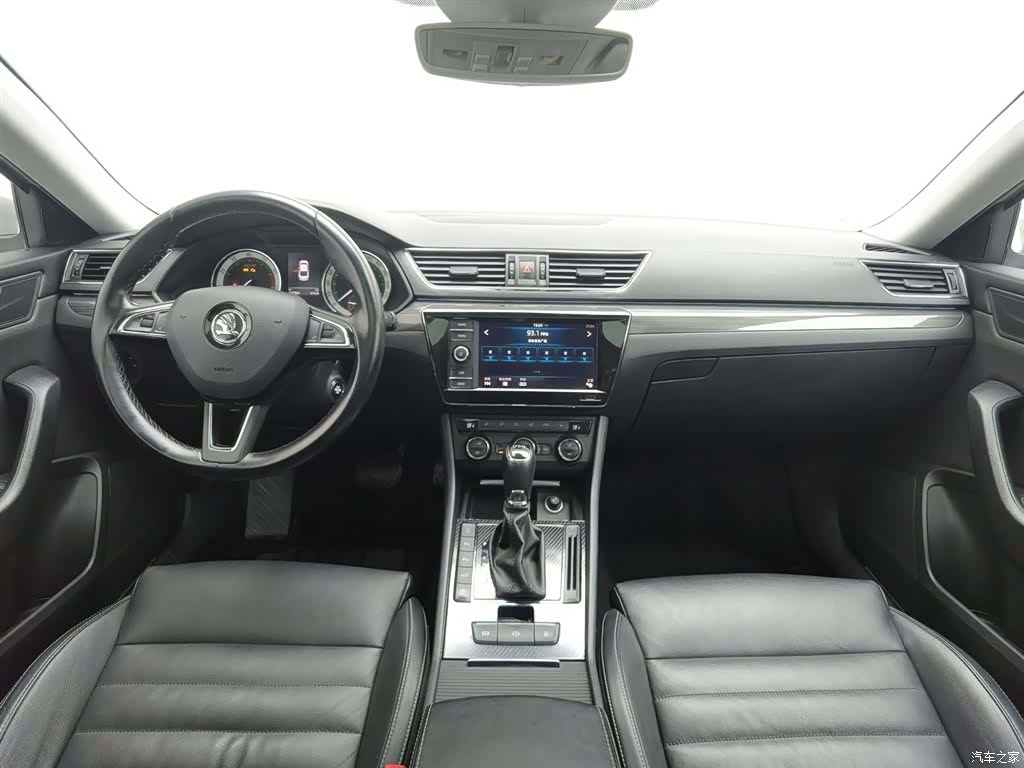 Skoda Superb, 2018 все фото
