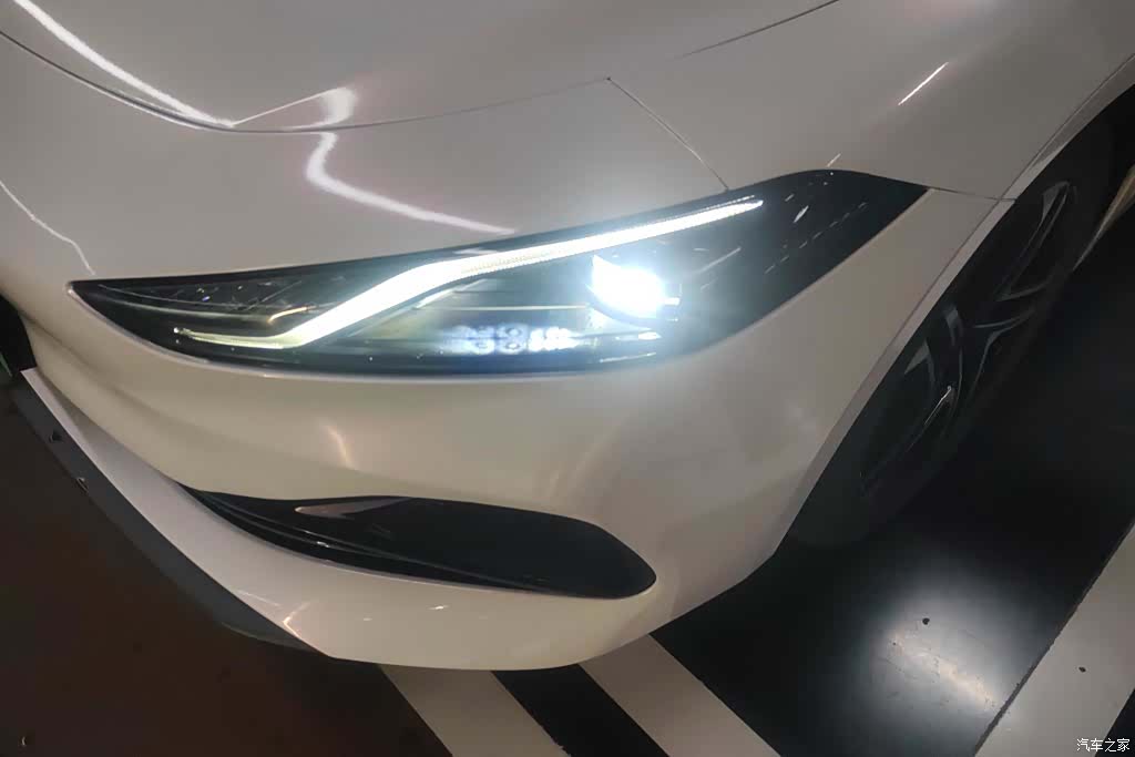 Roewe D7, 2024 все фото