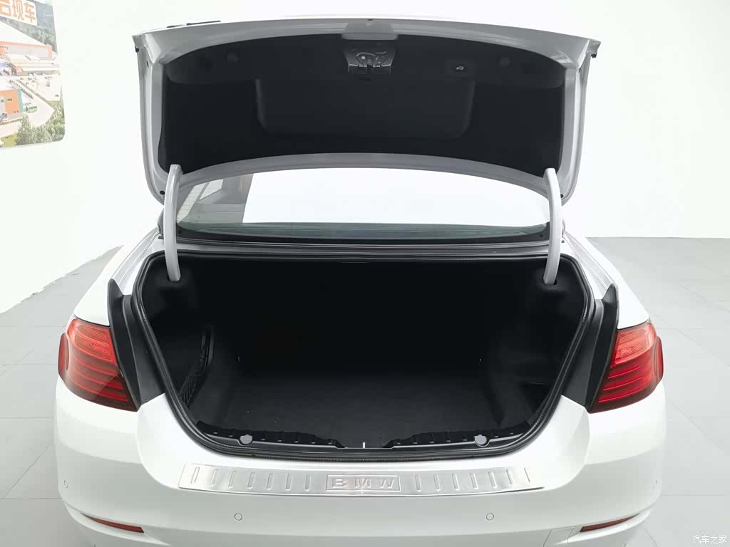 BMW 5 Series, 2017 16