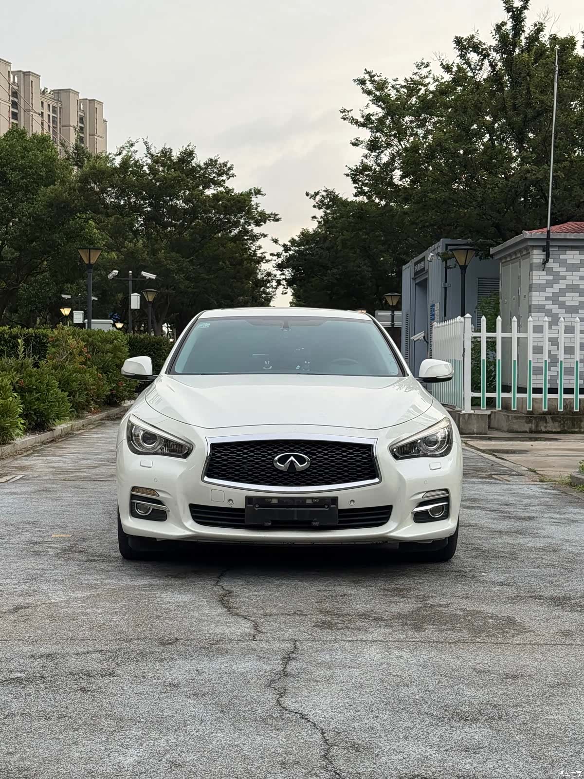 Infiniti Q50L, 2016 2