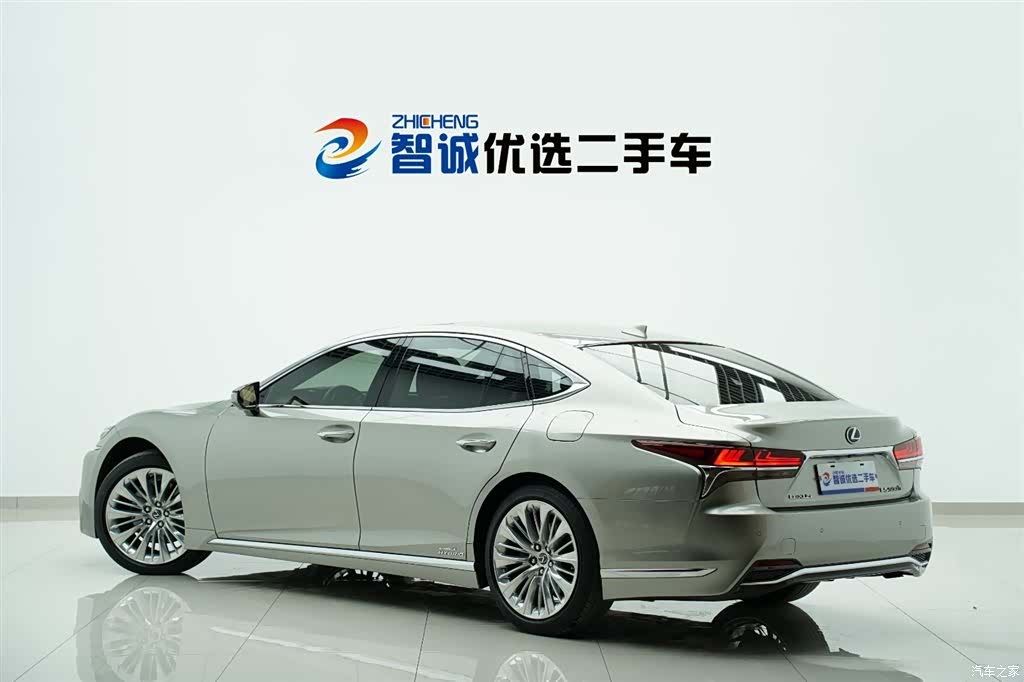 Lexus LS, 2018 6