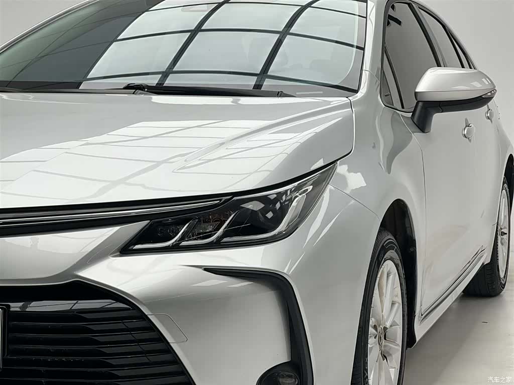 Toyota Corolla, 2023 3