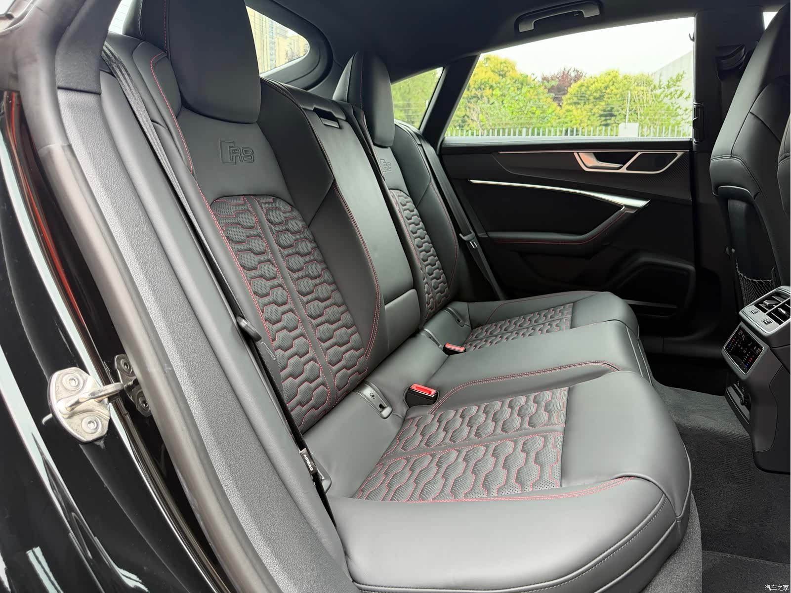 Audi RS, 2026 13