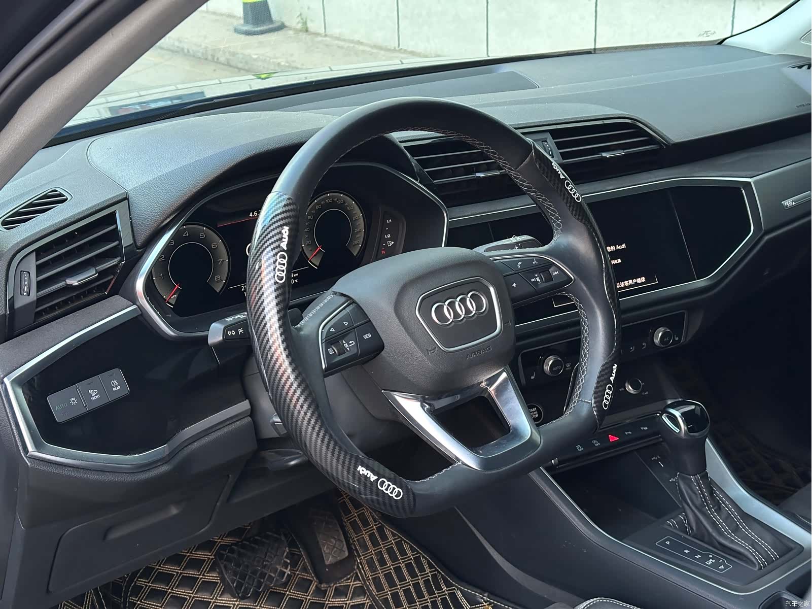 Audi Q3, 2022 7