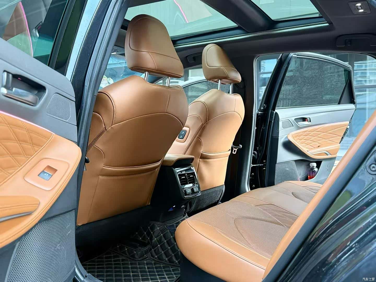 Toyota Avalon, 2022 все фото