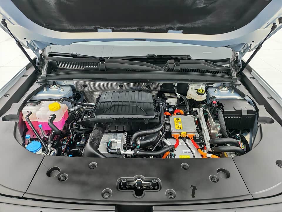 Chery Explore 06 C-DM