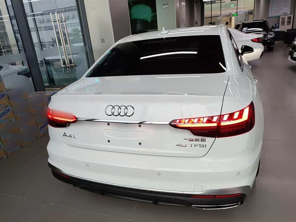 Audi A4L