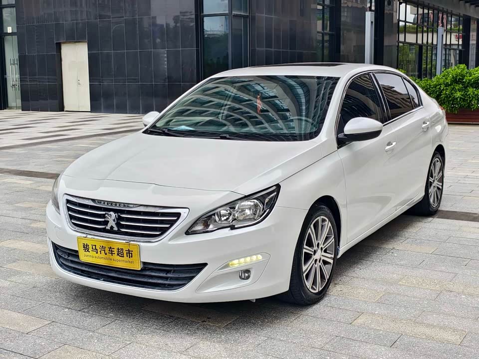 Peugeot 408