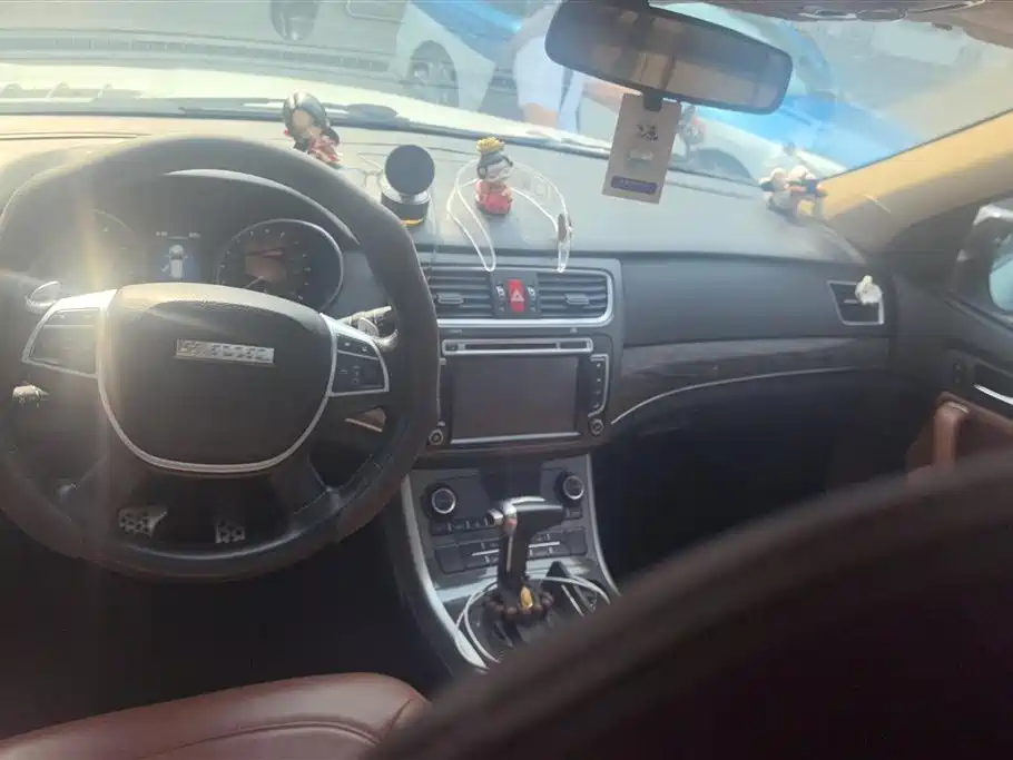 Haval H8