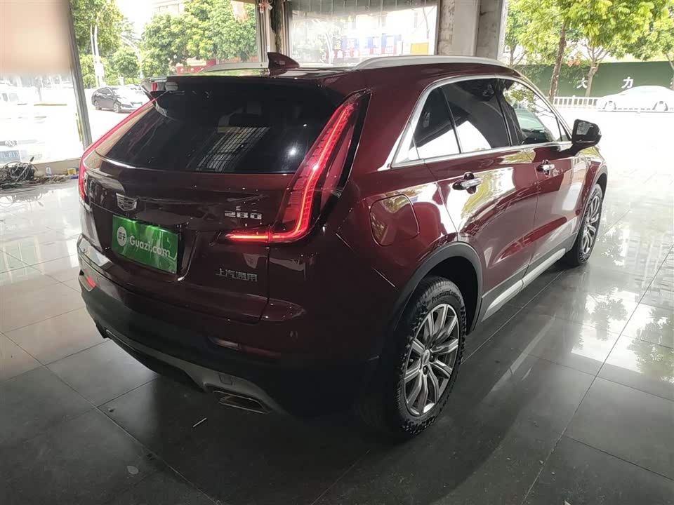 Cadillac XT4