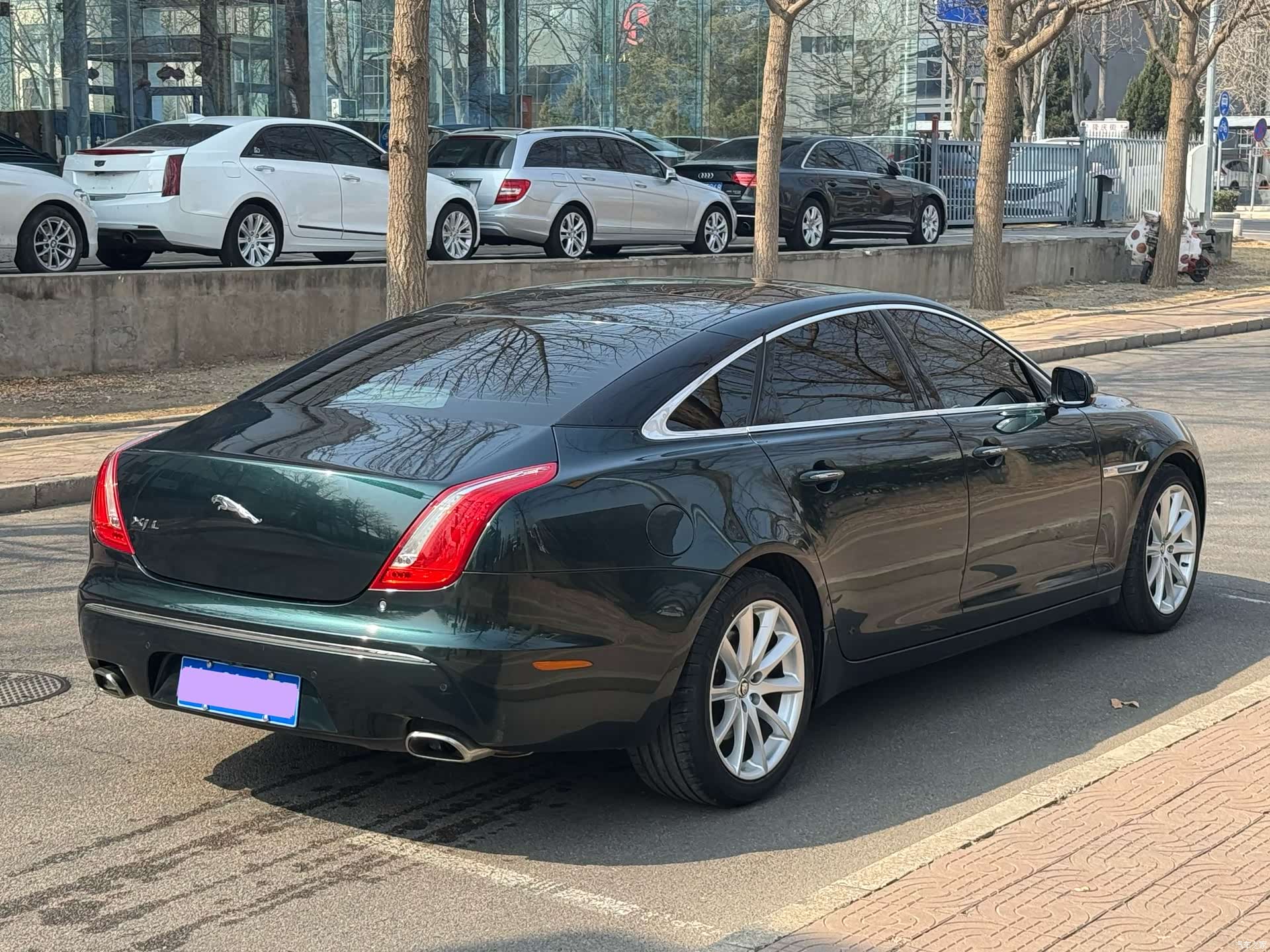 Jaguar XJ, 2012 28
