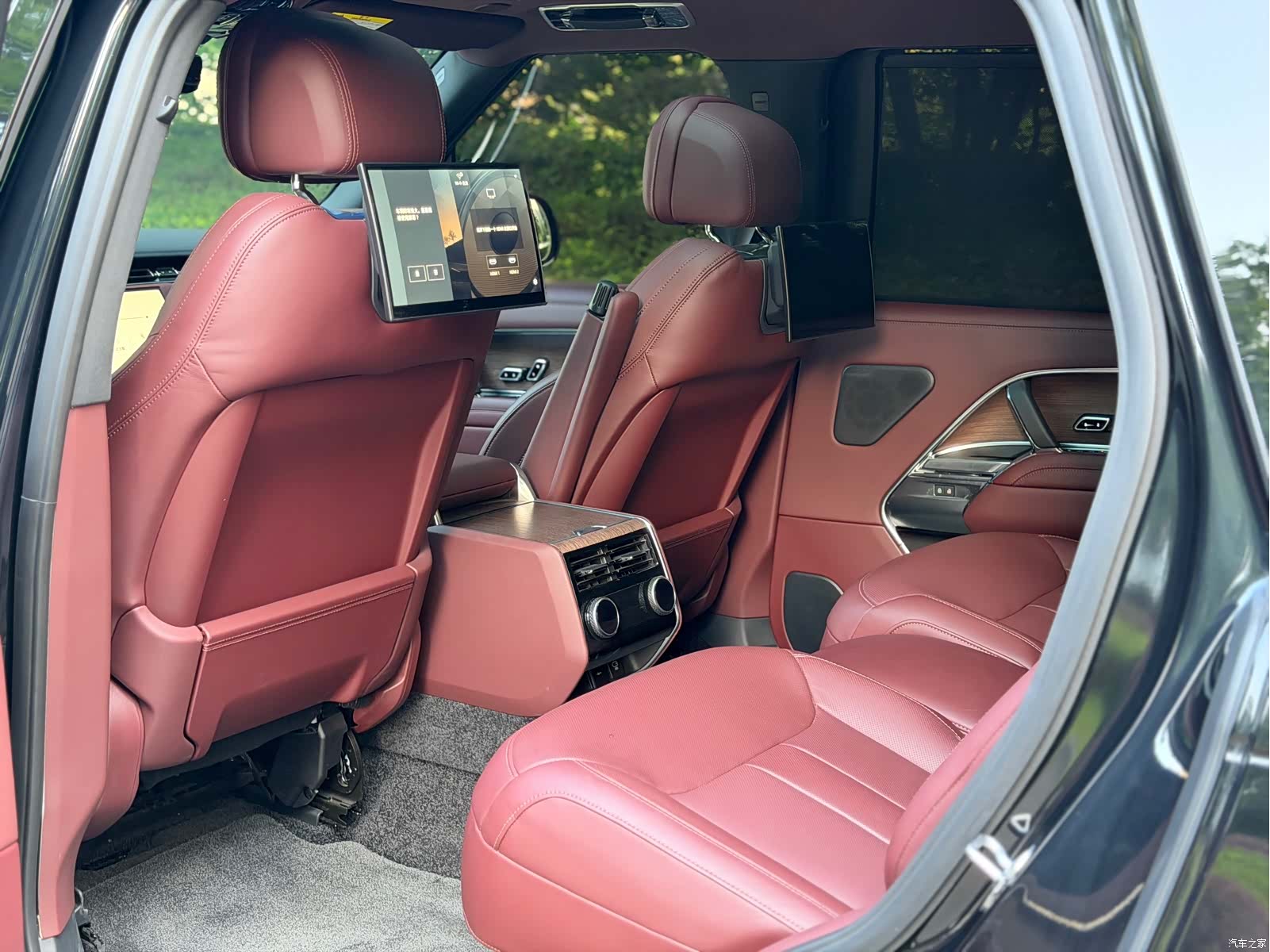 Land Rover Range Rover, 2026 9