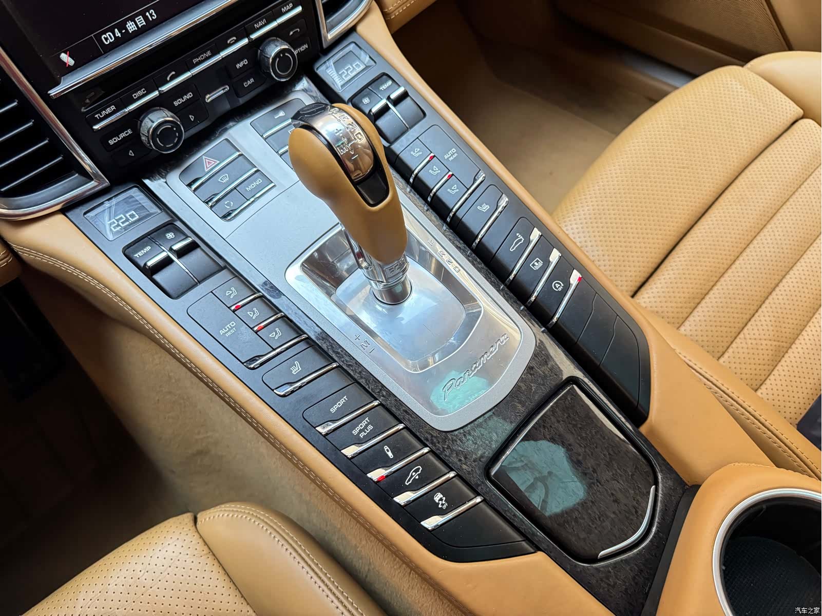 Porsche Panamera, 2010 16