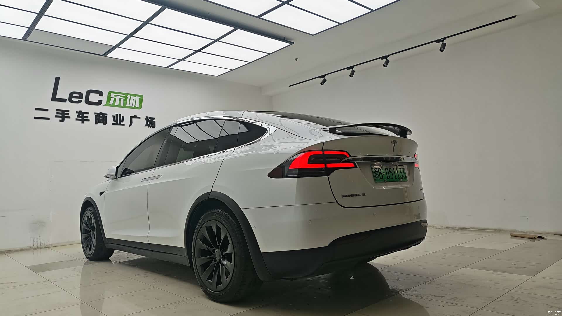 Tesla Model X, 2017 4