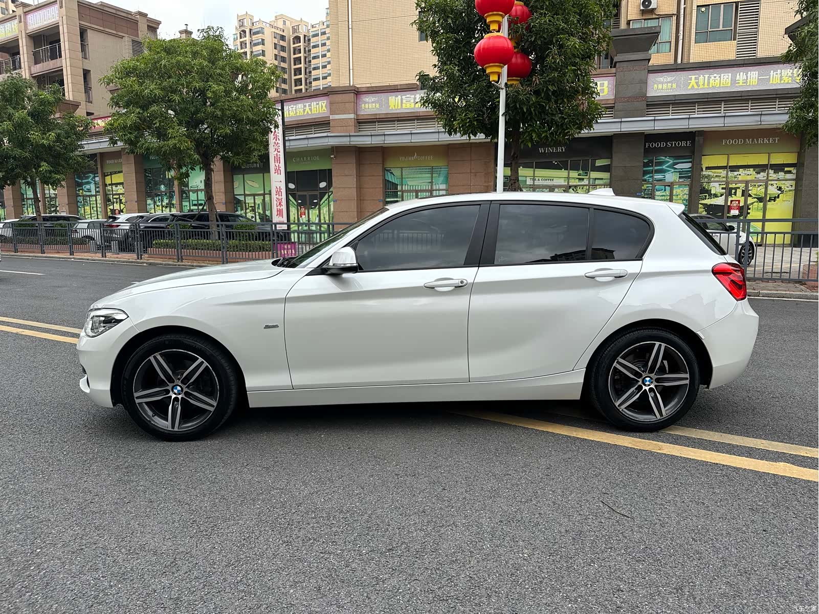 BMW 1 Series, 2017 все фото
