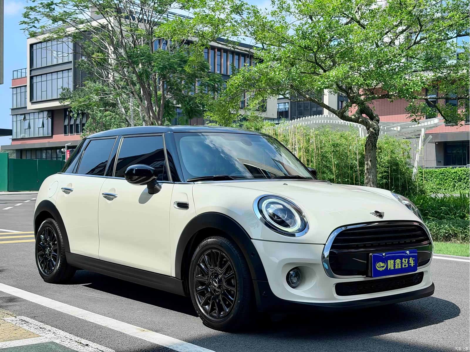 Mini Cooper, 2021 3
