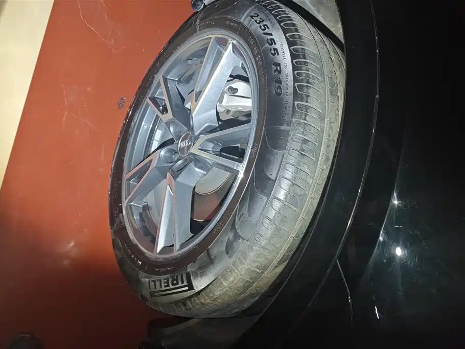 Audi Q5L Audi Q5L