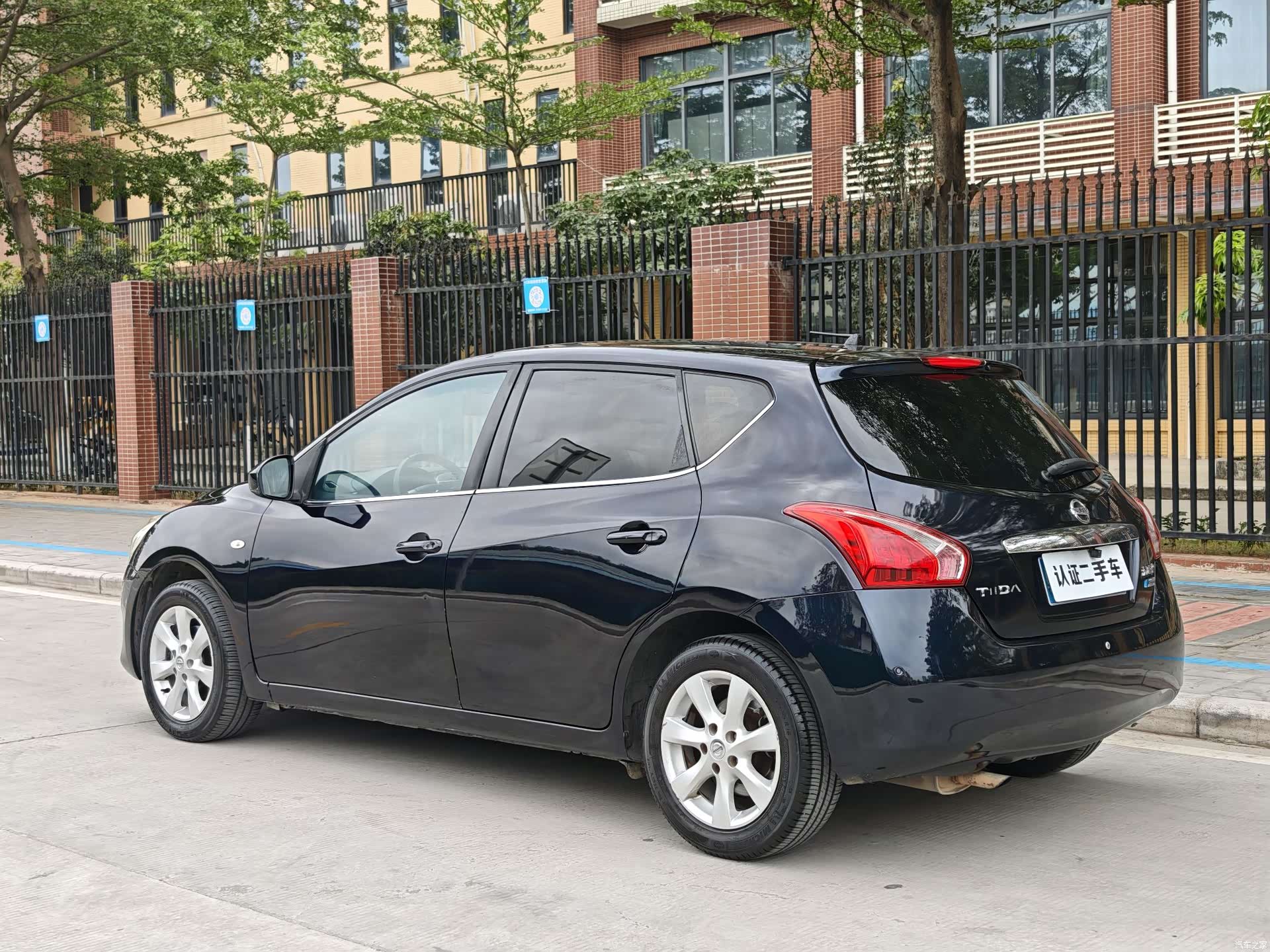 Nissan Tiida, 2012 7