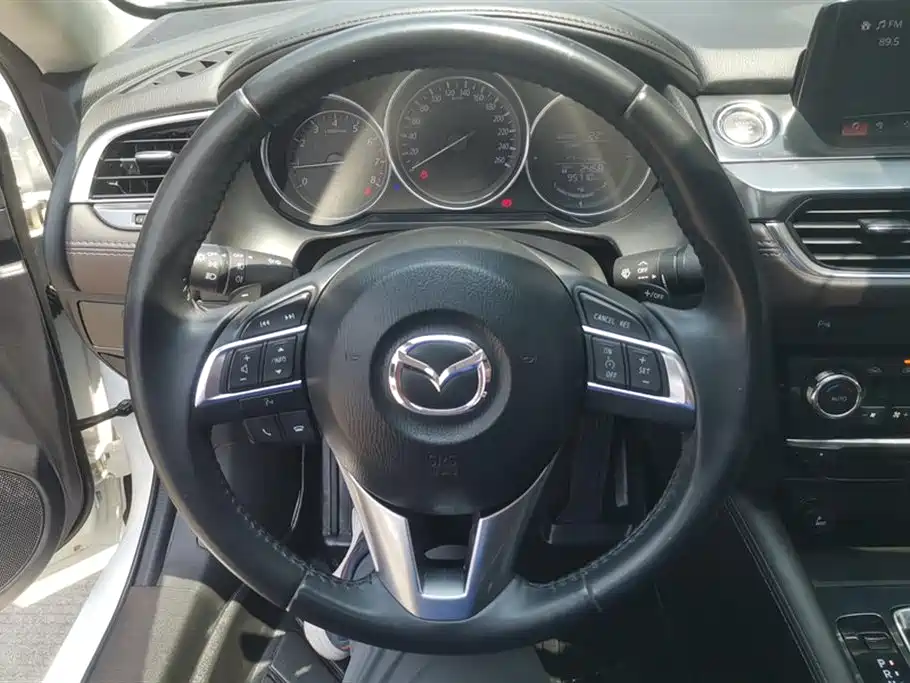 Mazda Atez