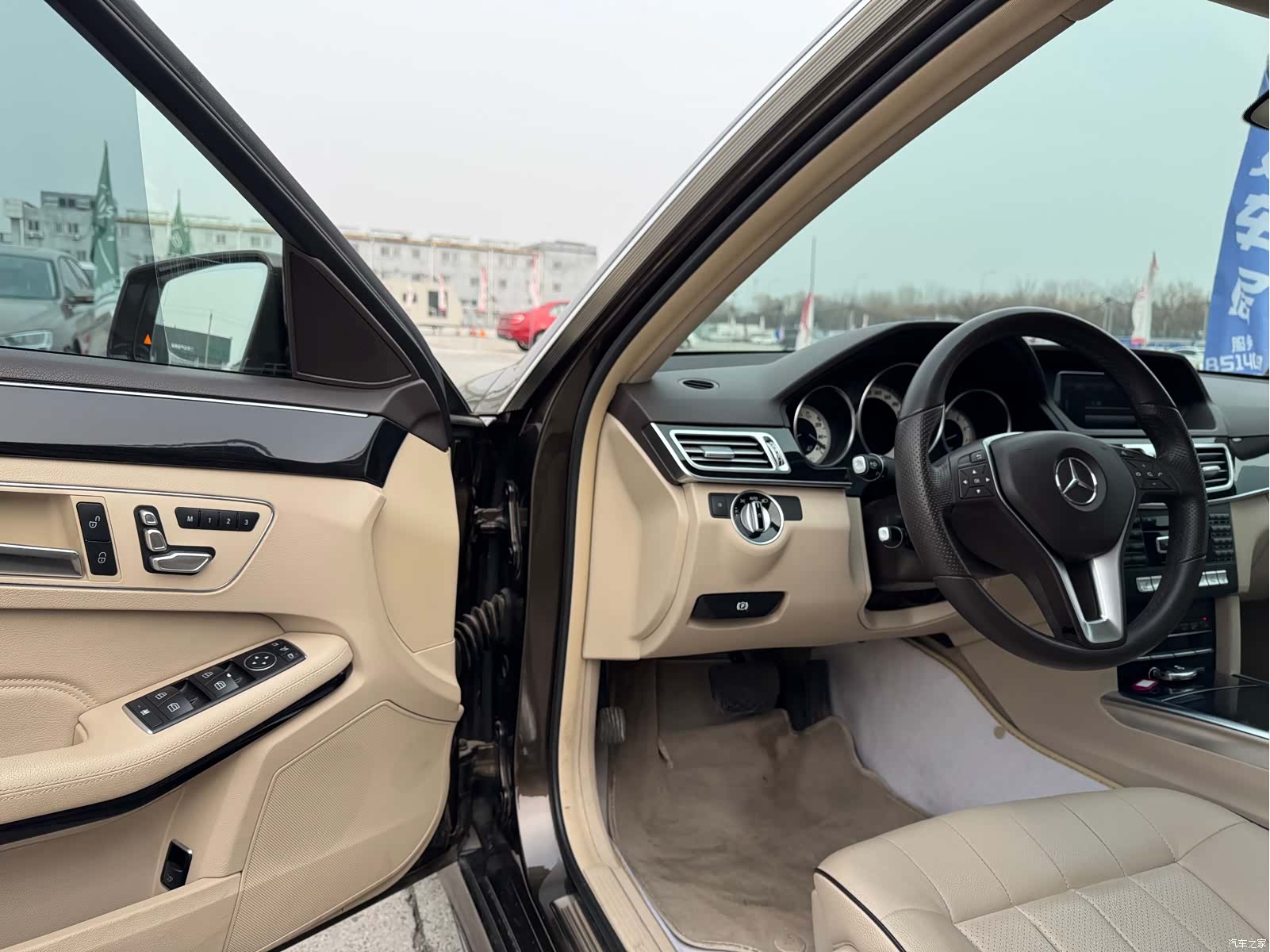 Mercedes-Benz E-Class, 2015 6