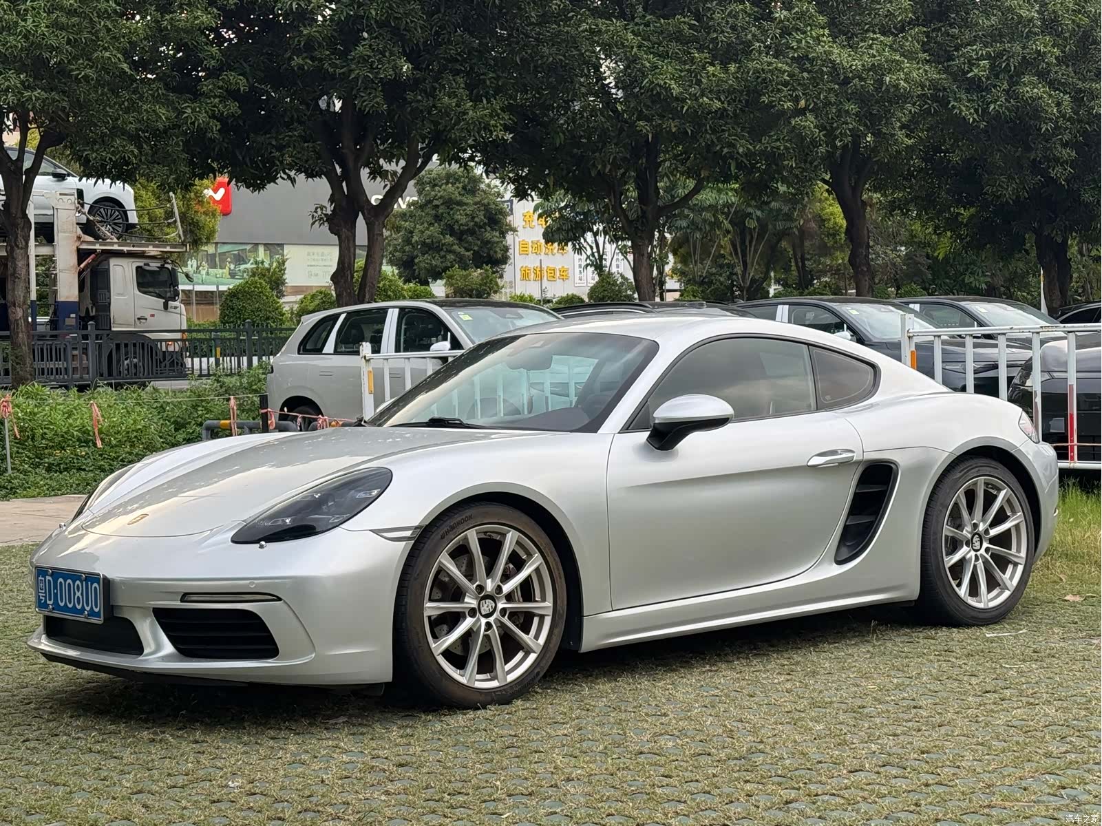 Porsche Cayman, 2017 2