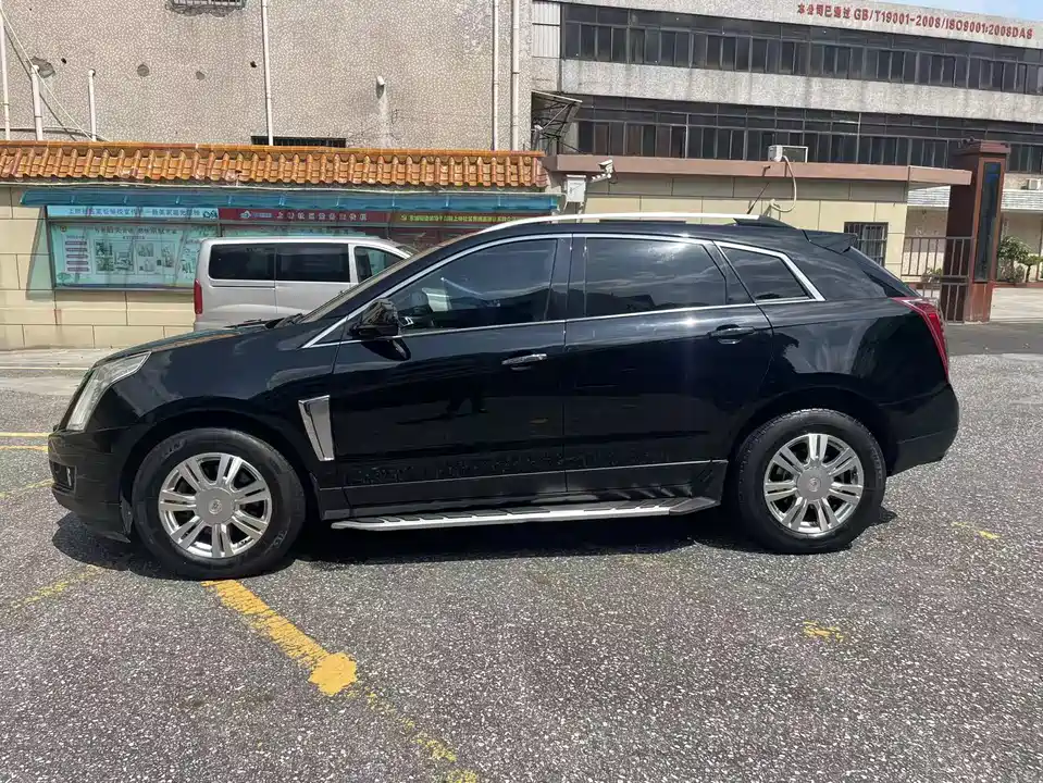 Cadillac SRX
