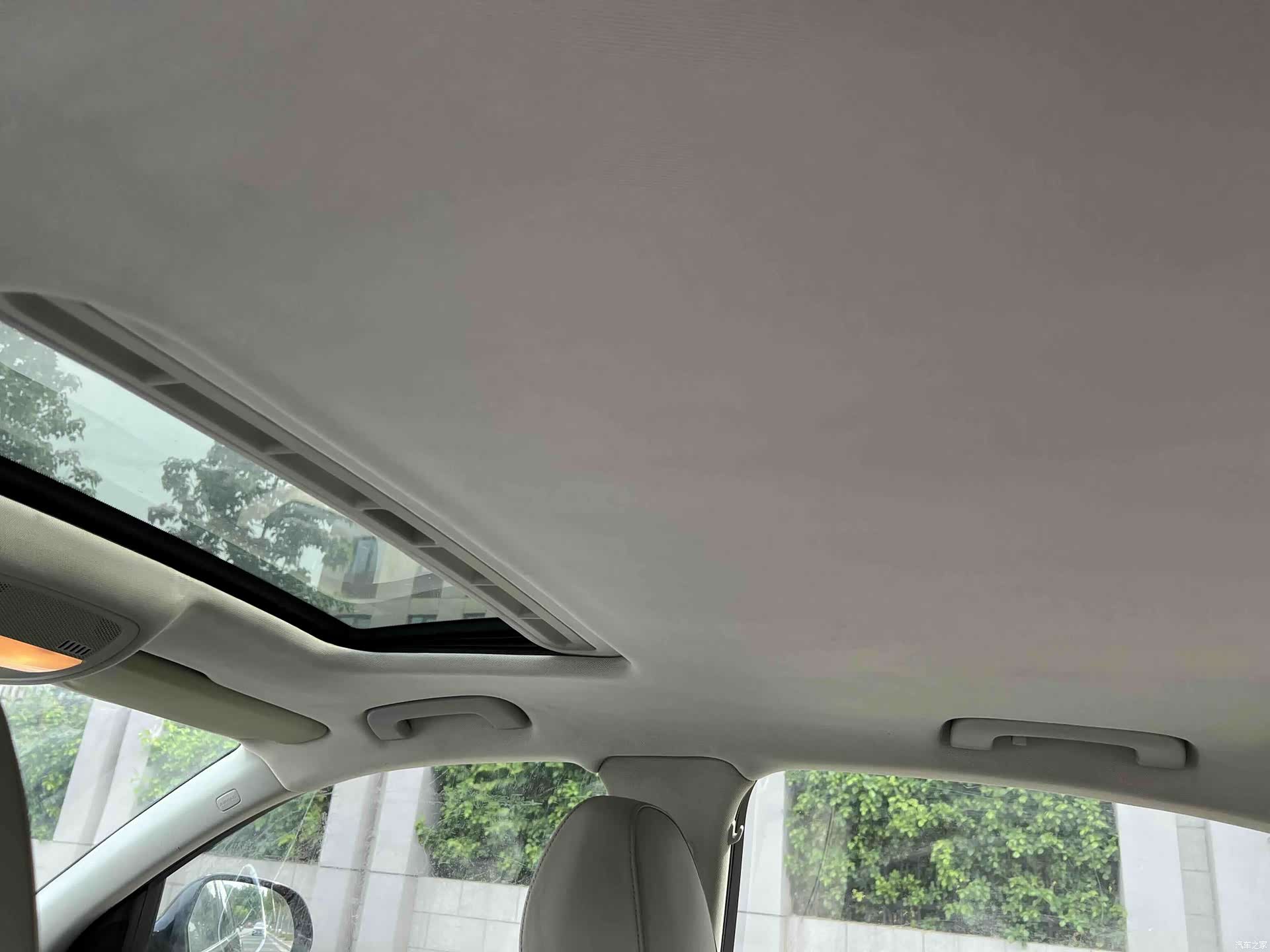 Audi A4L, 2010 7