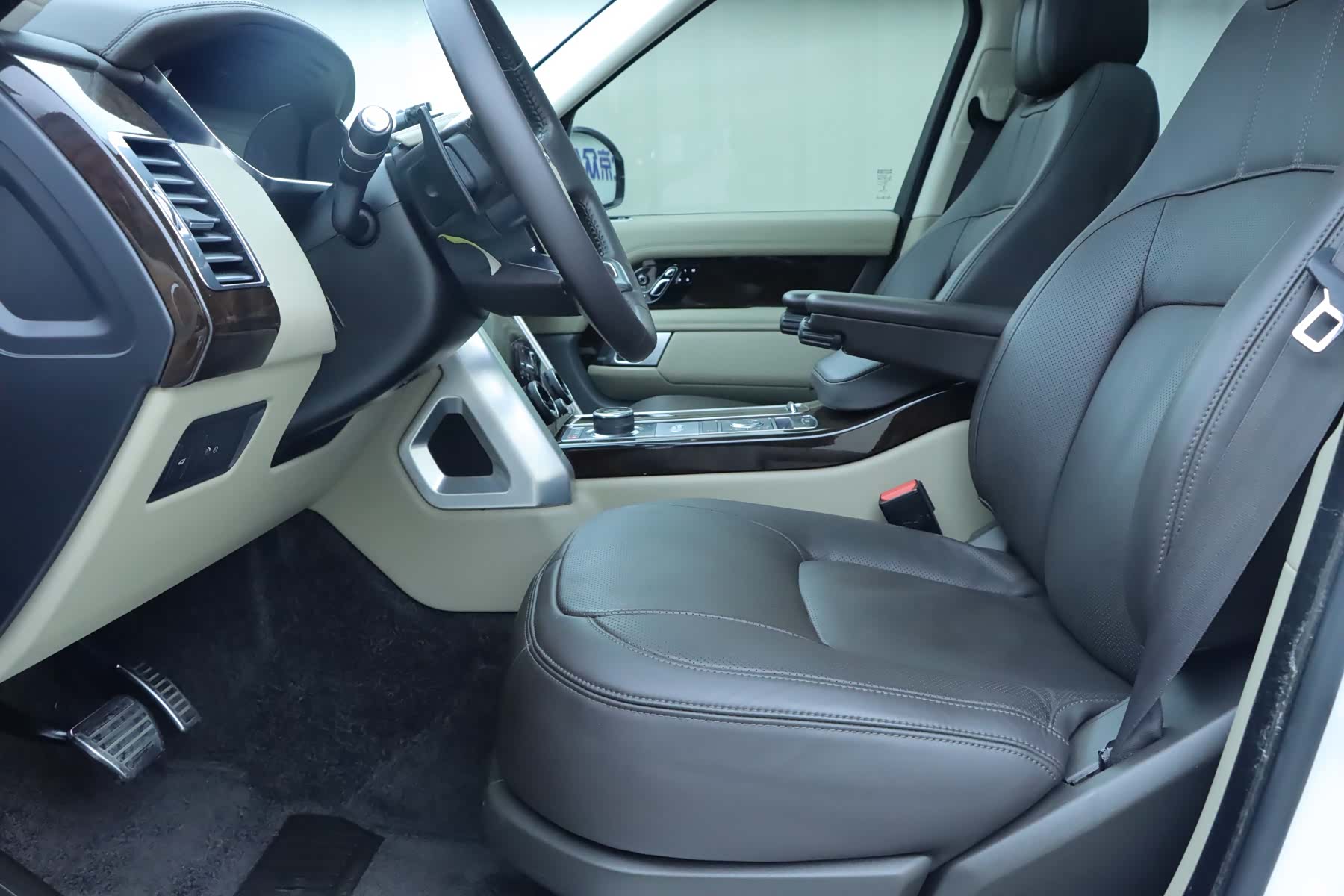 Land Rover Range Rover, 2021 все фото