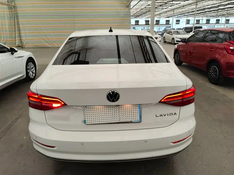 Volkswagen Lavida