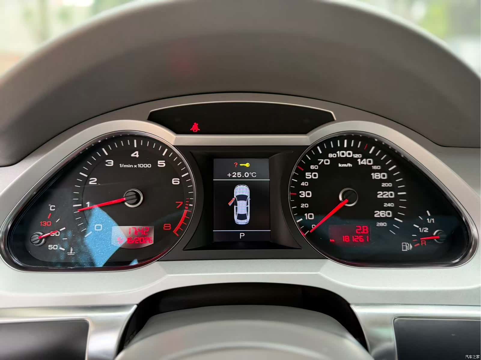 Audi A6L, 2010 15