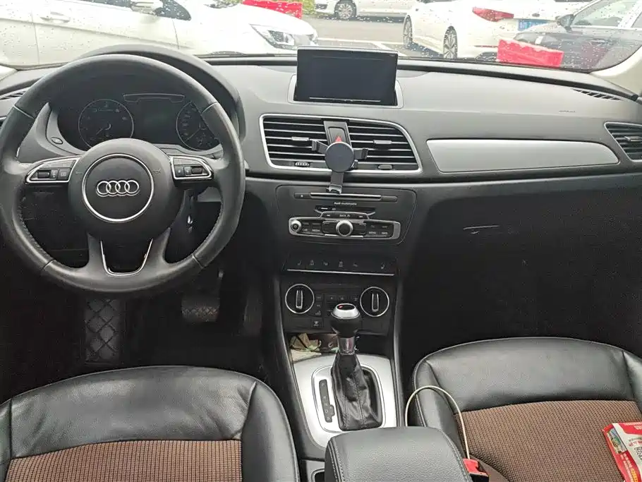 Audi Q3 Audi Q3