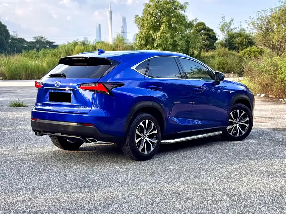 Lexus NX