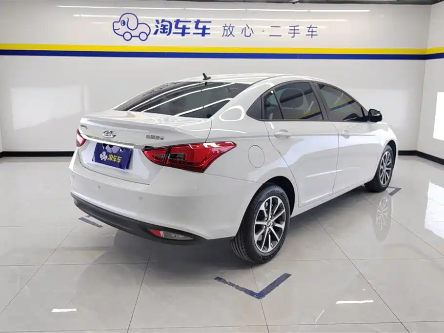 Chery Arrizo 5 Chery Arrizo 5