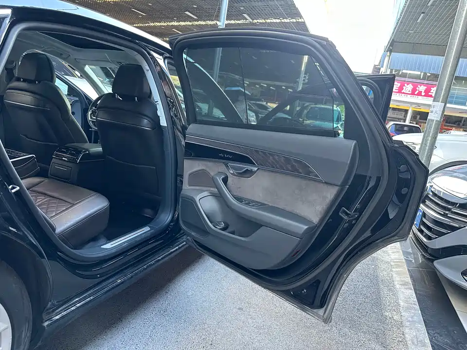 Audi A8 Audi A8
