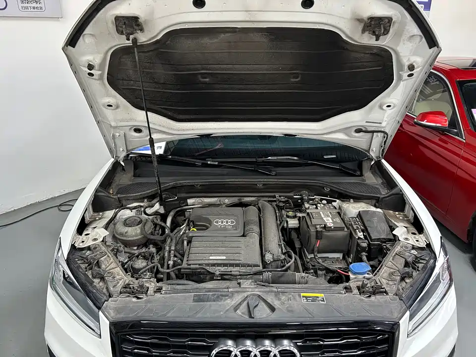 Audi Q2L Audi Q2L