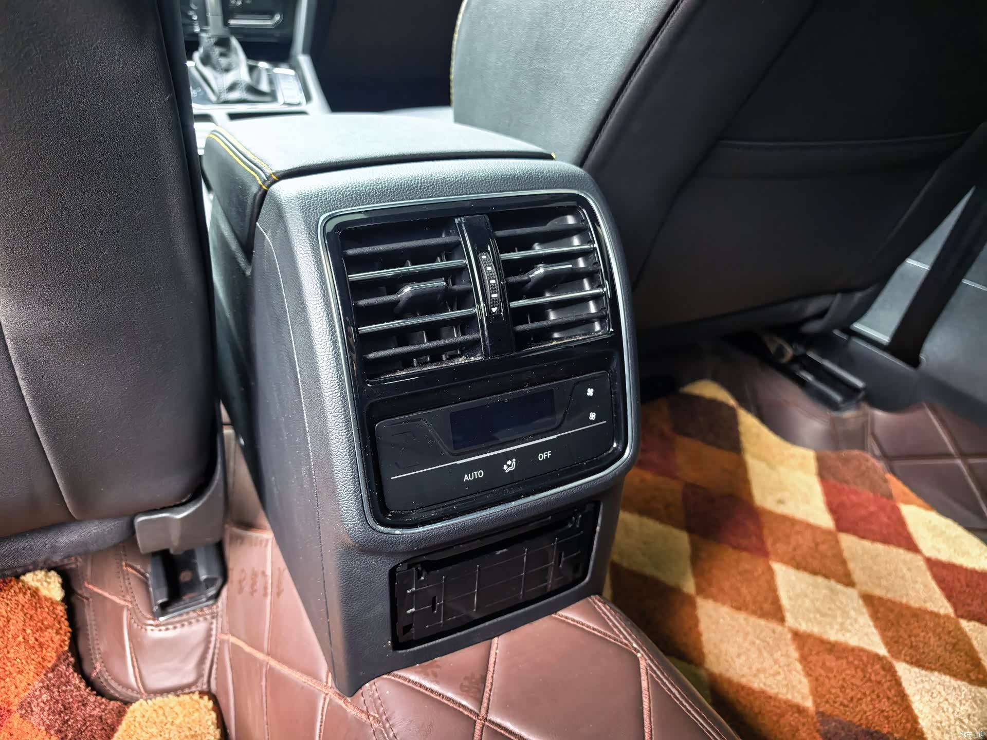 Volkswagen CC, 2023 18