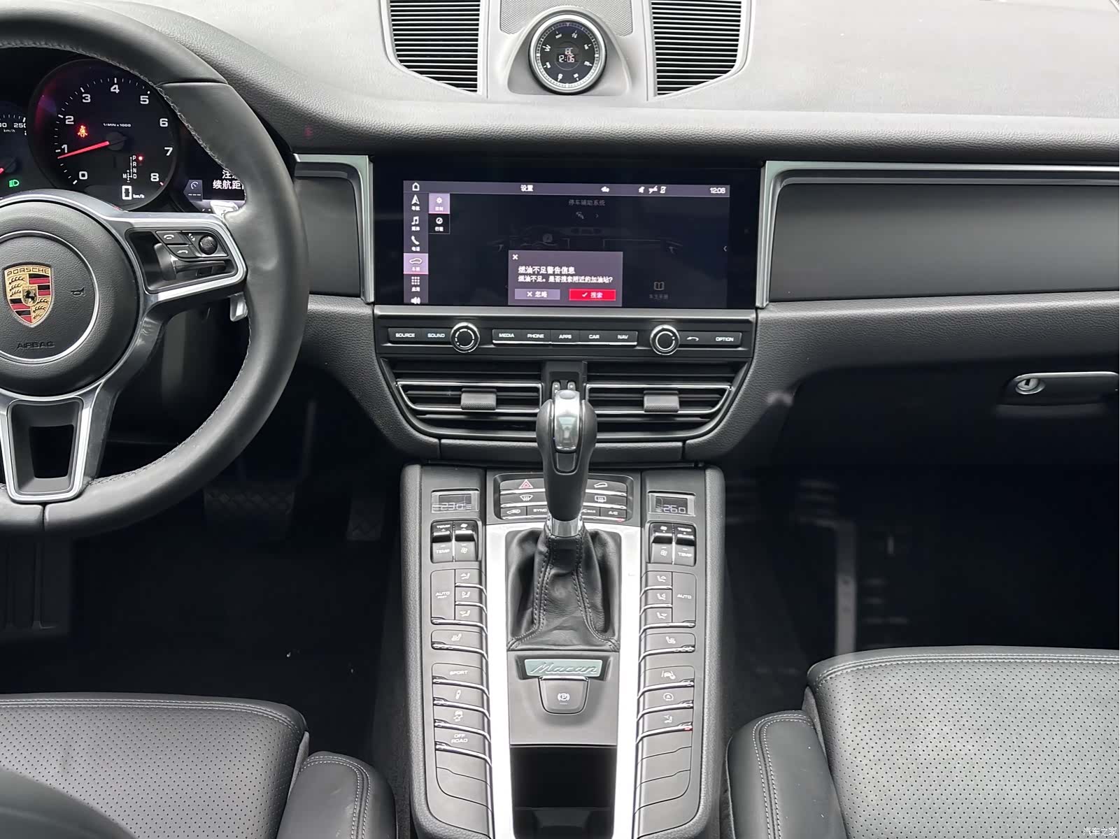 Porsche Macan, 2021 14