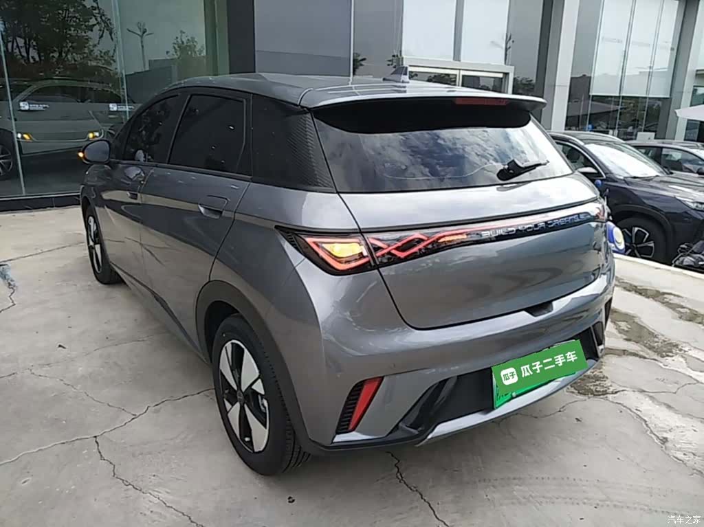 BYD Dolphin, 2024 все фото