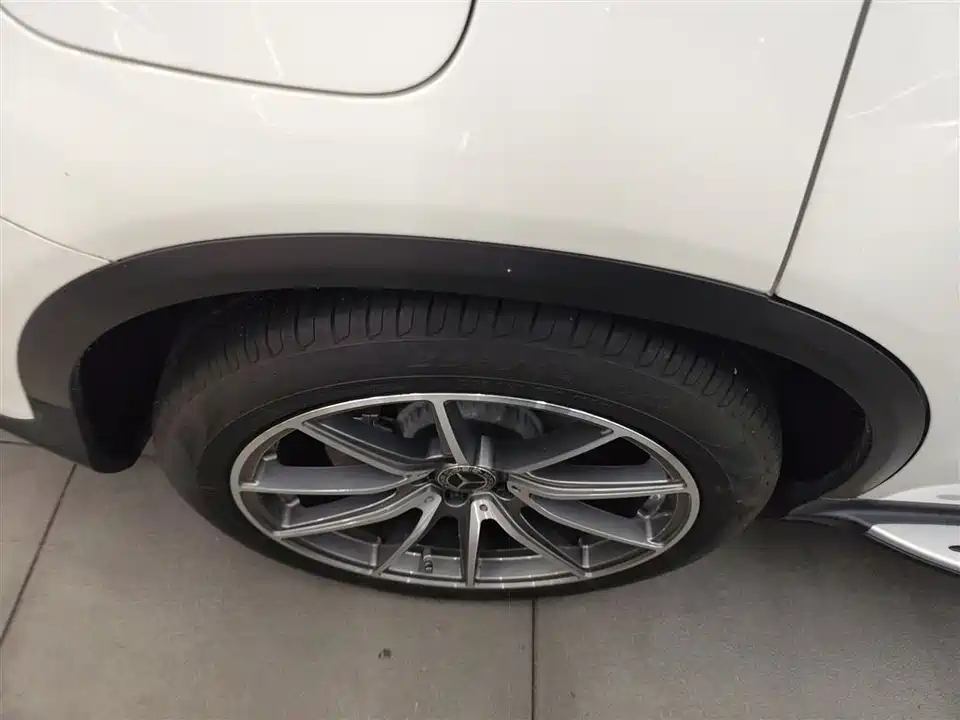 Mercedes-Benz GLC Mercedes-Benz GLC