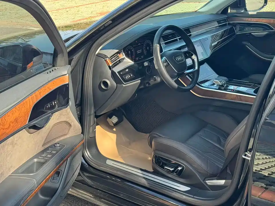 Audi A8 Audi A8
