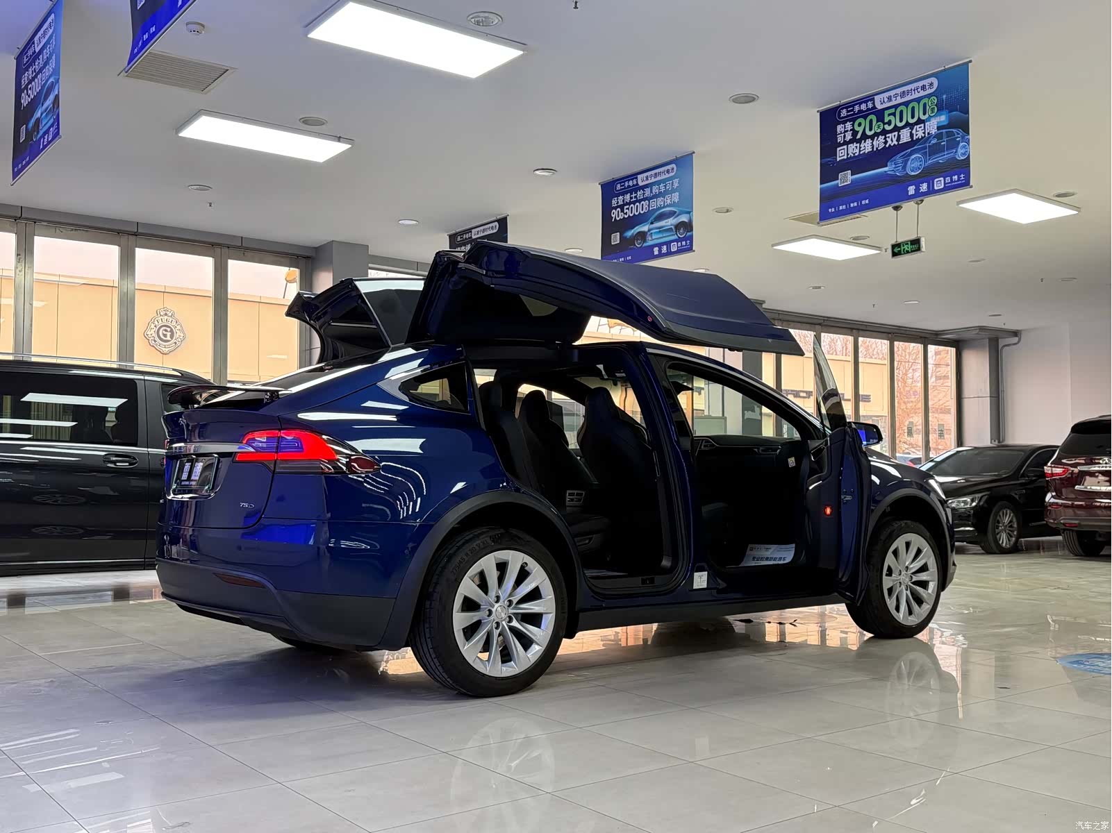 Tesla Model X, 2018 все фото