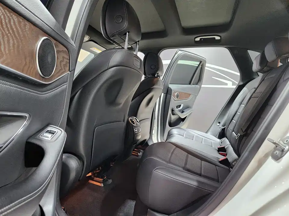 Mercedes-Benz GLC Mercedes-Benz GLC