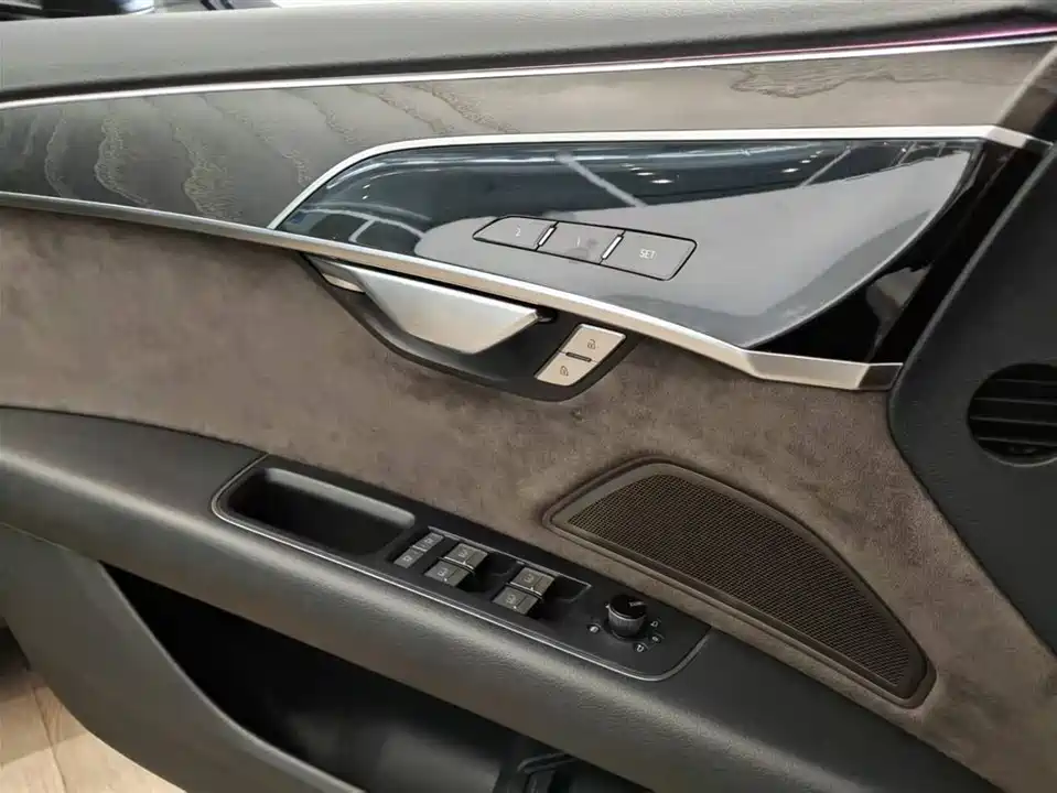 Audi A8 Audi A8