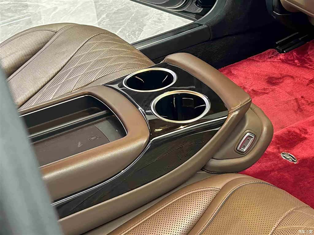 Maybach S-Class, 2020 9