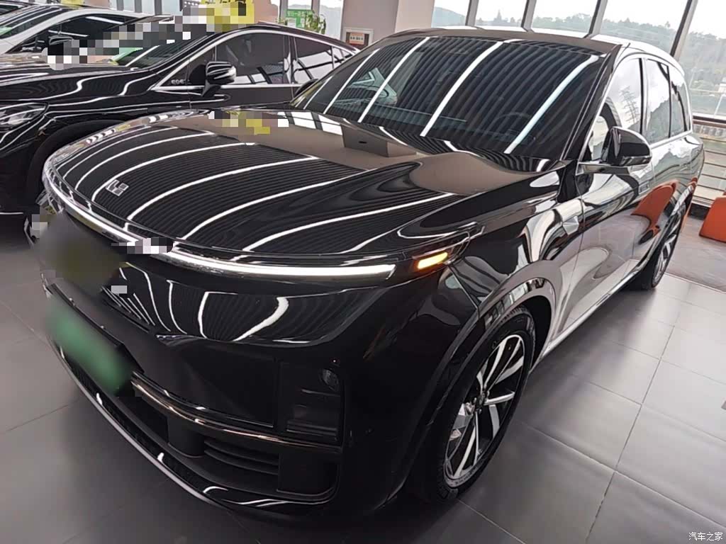 Li Auto L8, 2023 1