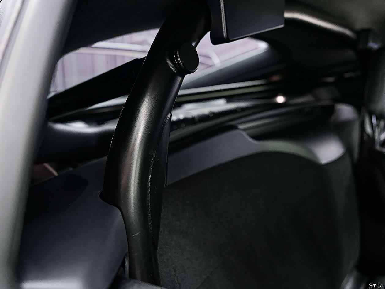 Porsche GT4, 2025 22