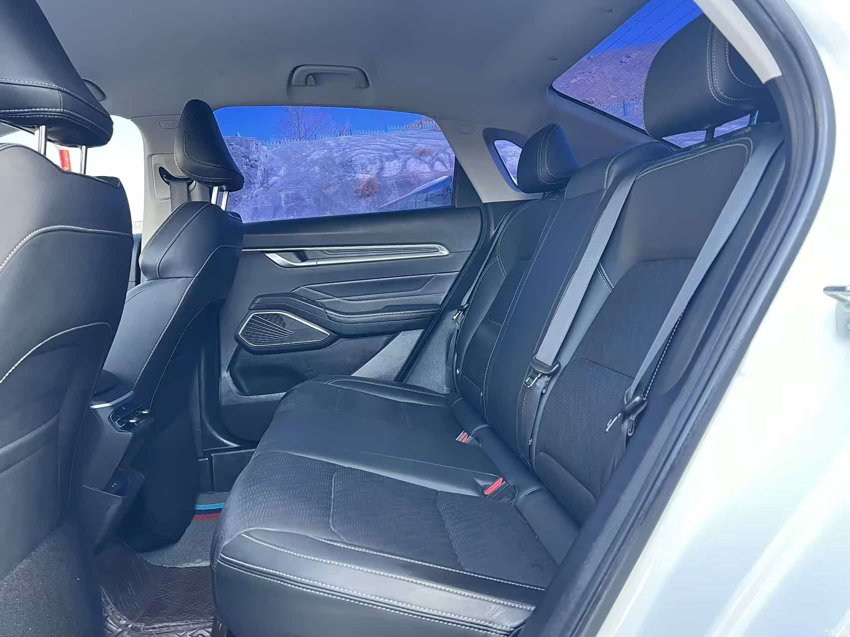 Geely Emgrand, 2023 10
